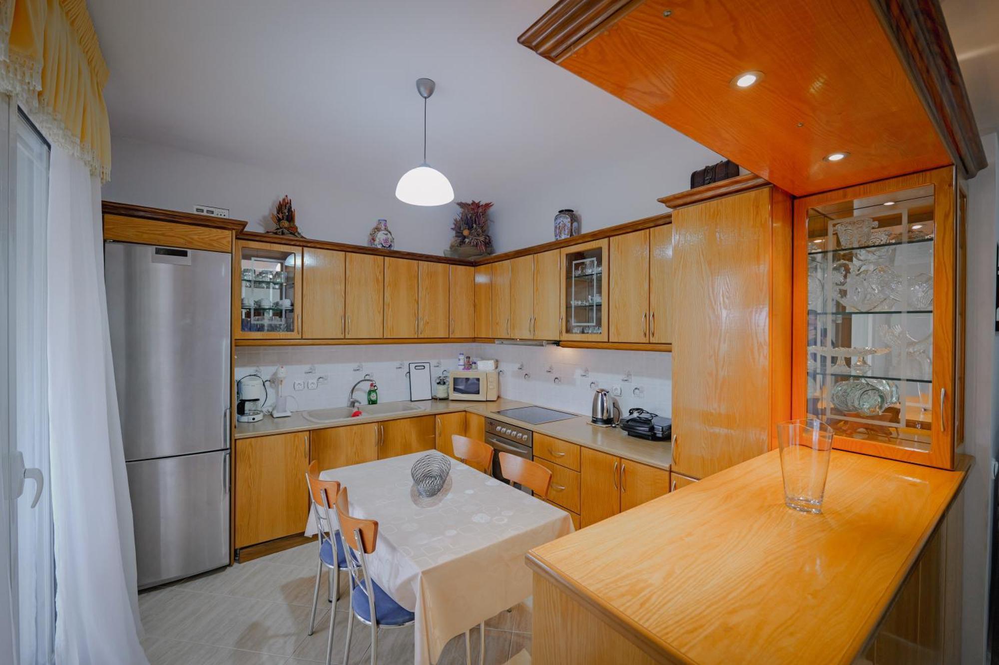 Villa Vrion Sarandë Eksteriør bilde